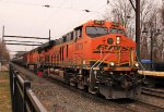 BNSF 6570 leads K163
